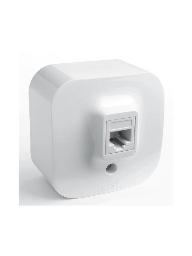 Розетка компьютерная 1 вход RJ45 CAT-5 Legrand 782224 белый