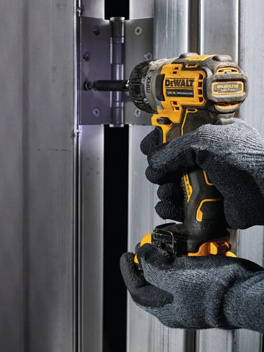 Безударный шуруповёрт DeWalt DCF601D2-QW