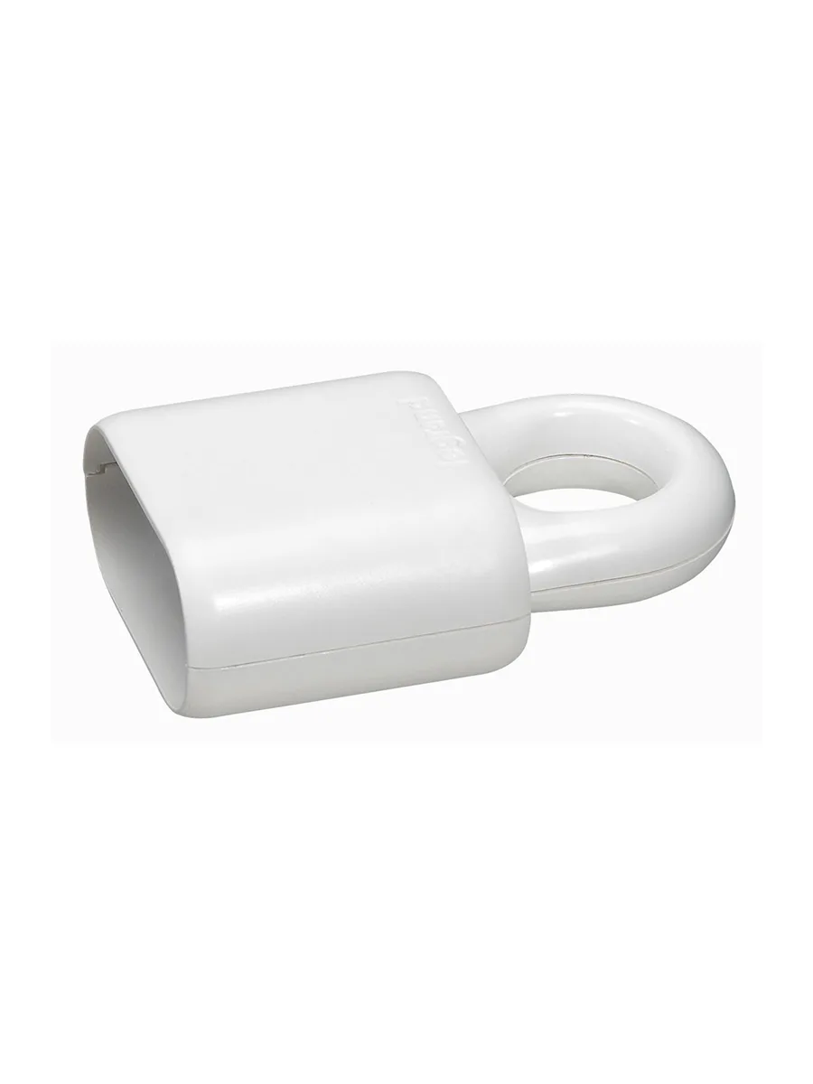 Розетка 6А IP20 Legrand Elium 050166 белый